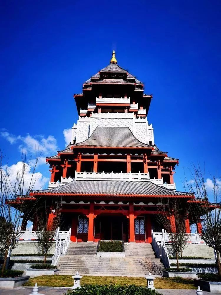 秋日的文峰山景区:达州又一道亮丽的风景