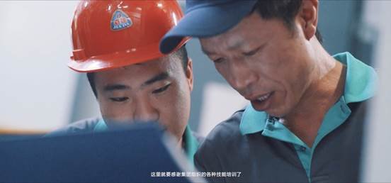 海信50周年盛大庆典:冰箱一线“匠才”刘广齐荣获卓越贡献奖-家电圈官网