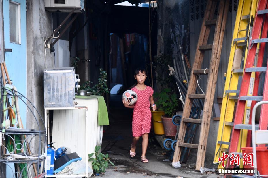 香港政府拟收回九龙东三寮屋区重建新社区-搜狐大视野-搜狐新闻