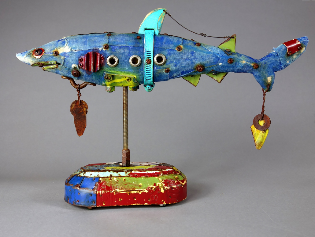 变废为宝的动物雕塑