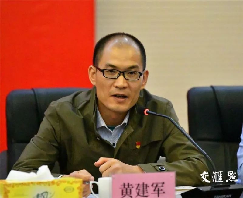 江苏省委党校马克思主义学院副教授黄建军说,乡村振兴能否实现,关键