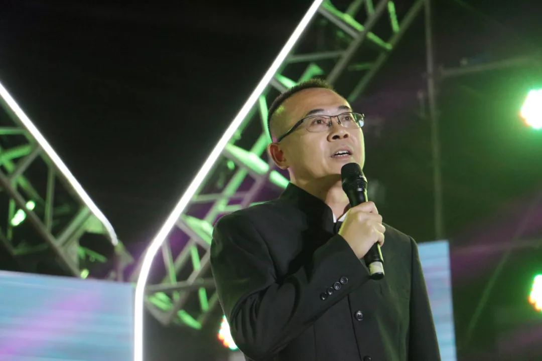 the dreamwe never stopwe run指导老师:林伟伦艺术团声乐队歌曲演唱