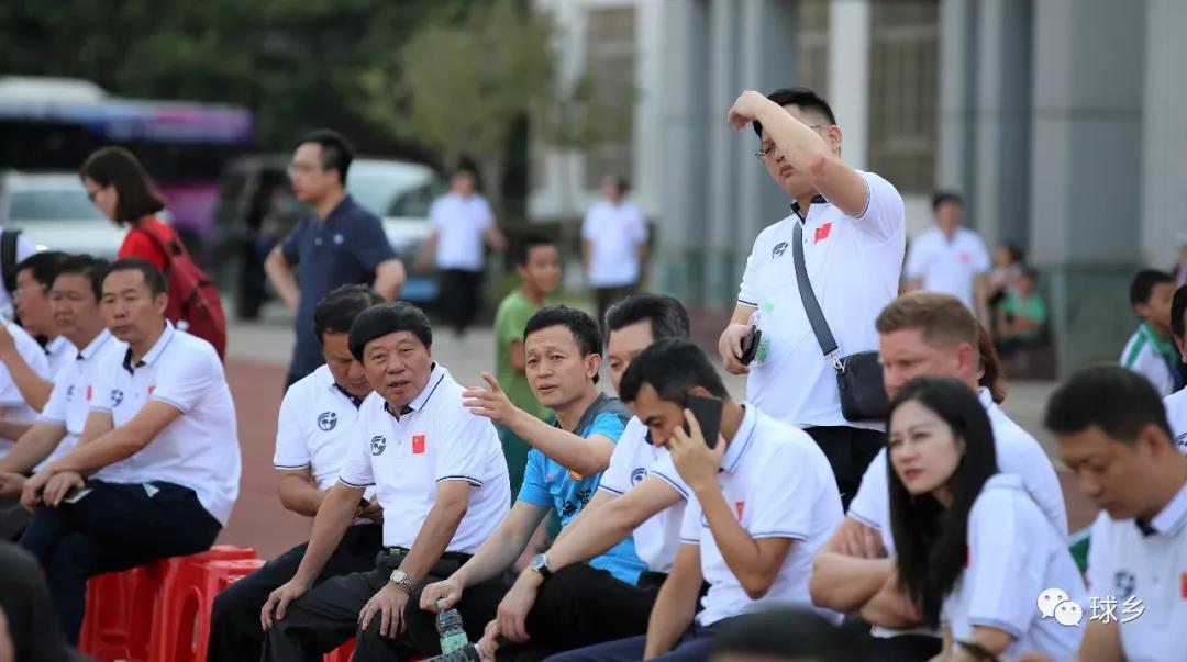 球乡梅州丨乡贤助力平远发展足球倍添动力