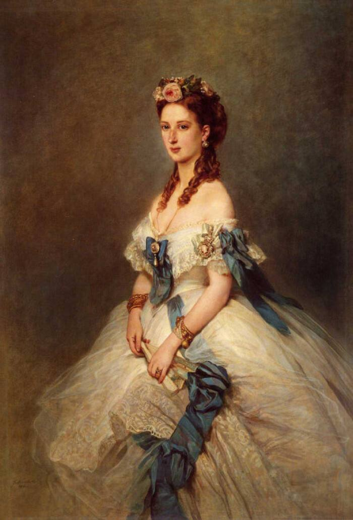 英国维多利亚时期的时尚:下午茶裙开始流行,宫廷礼服极尽奢靡