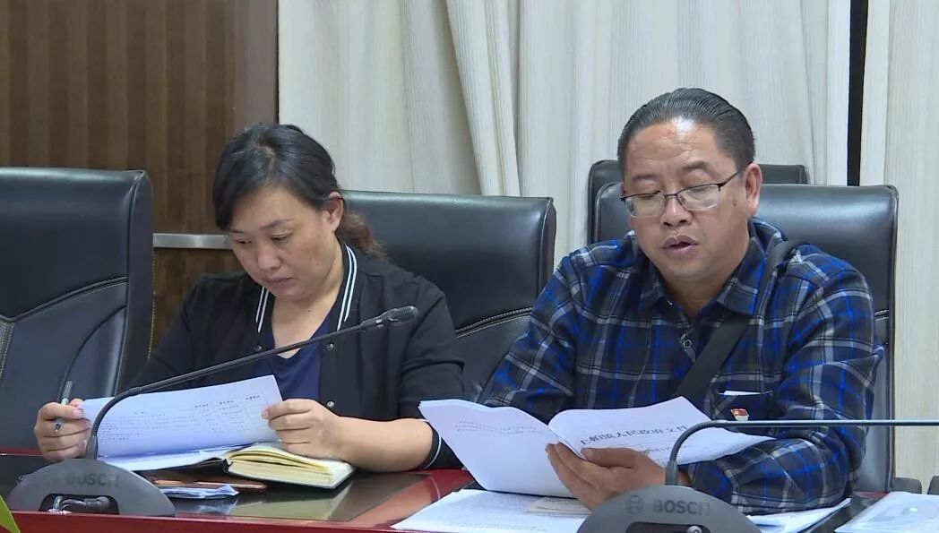 李雪涛主持召开福贡县十二届人民政府第59次常务会议