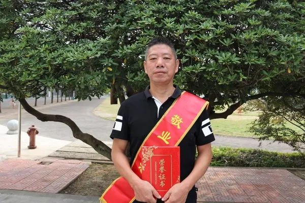 周仕明