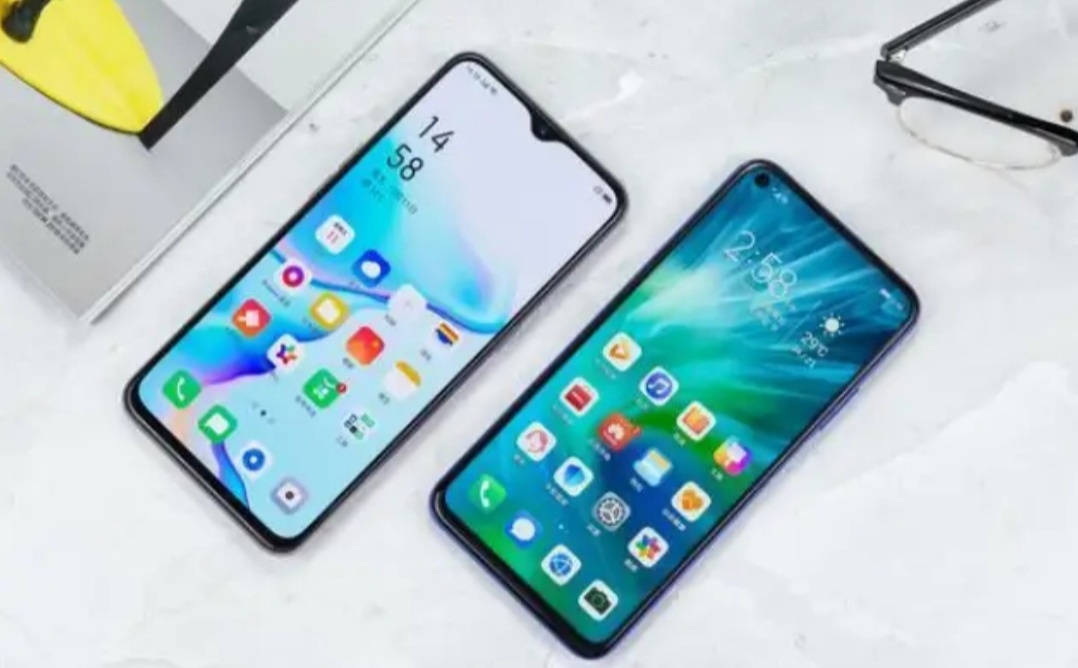 定位同为1899元oppok5对比荣耀20s差距比较明显