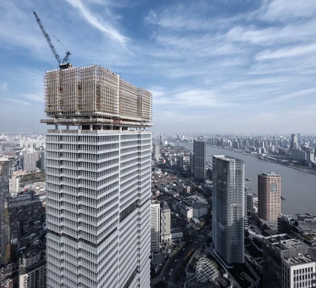 星港国际中心的设计充分考虑北外滩的城市天际线效果,并与浦东陆家嘴