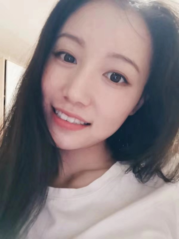 校花日志2019狐友校花龙瑶大眼迷人皮肤吹弹可破胶原蛋白满满