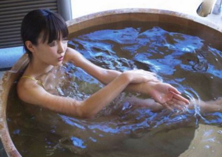 女性隐私部位奇怪气味从何而来医生给出详细答案终于解开疑惑