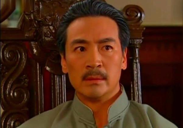 陆振华怎么二十年了一点变化都没有一开口气场全回来了