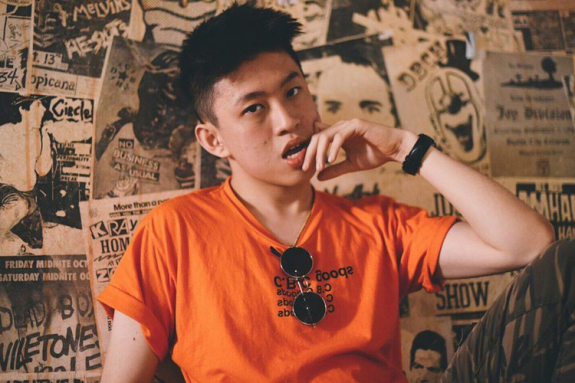 知名男星对粉丝一见钟情,公开认爱!_rich