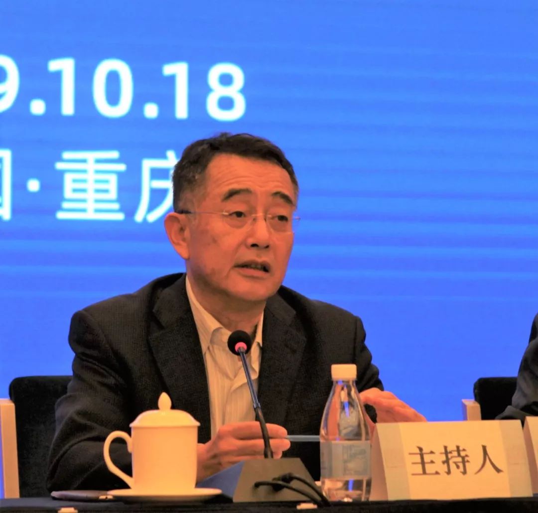 学会理事长孙安军,常务副理事长兼秘书长石楠,副理事长何兴华,张泉