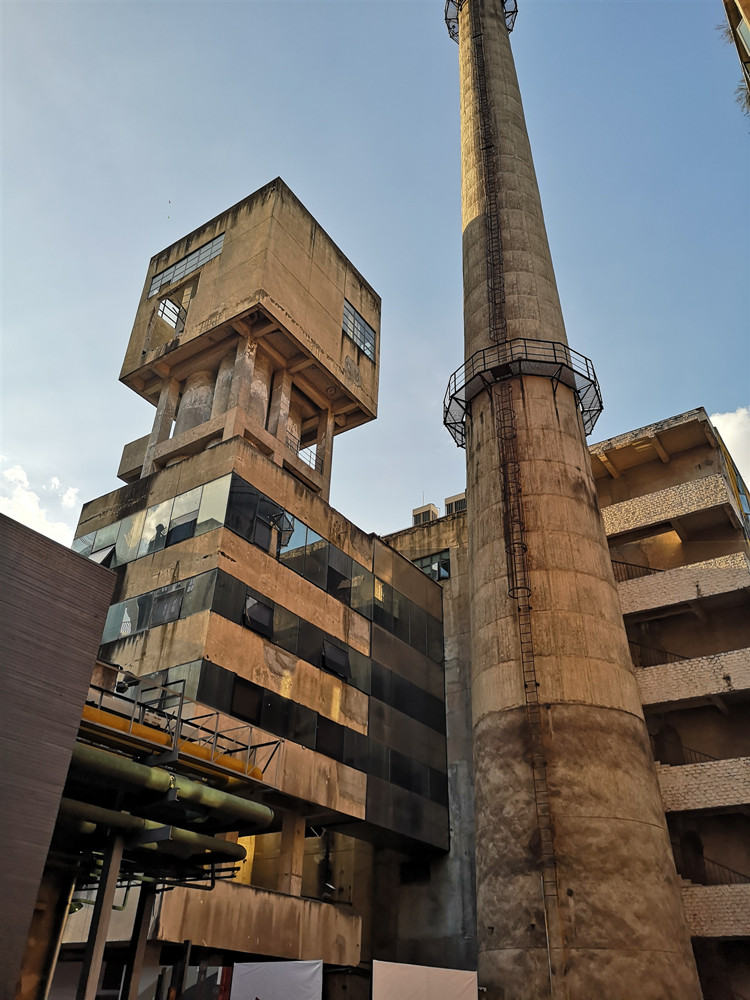 原创旅游成都,一定要去不温不火却调性十足的"东郊记忆"