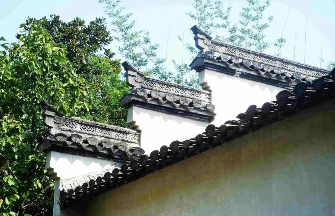 我们古代建筑的墙,无论是内墙还是外墙,无论是砖石垒砌还是木板隔断