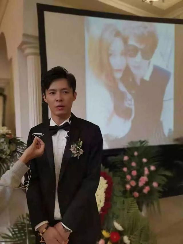 杨柳将微博上名字改为"乳腺癌cici",在网上发布自己的治疗经历,心路