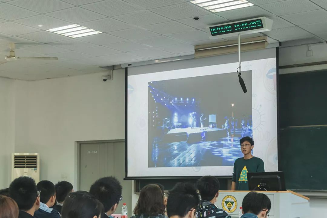 你眼中倒映的韩天宇 朱泓综合发展中心3部门负责人发言东南大学学生会