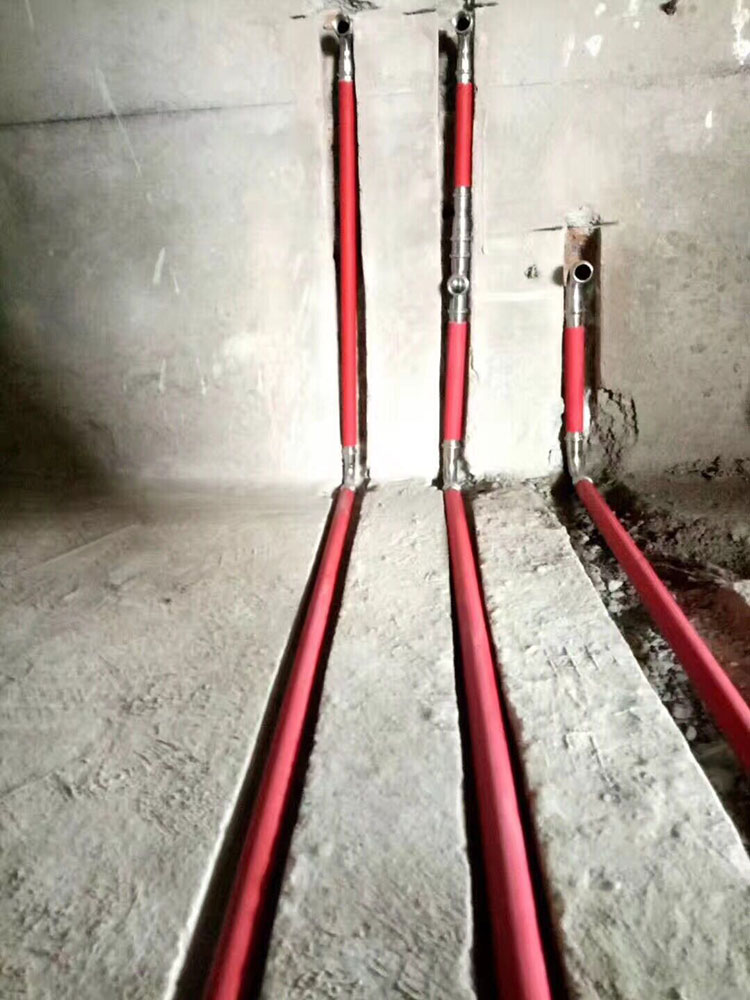 埋墙施工覆塑不锈钢水管,为何不要横向开槽?