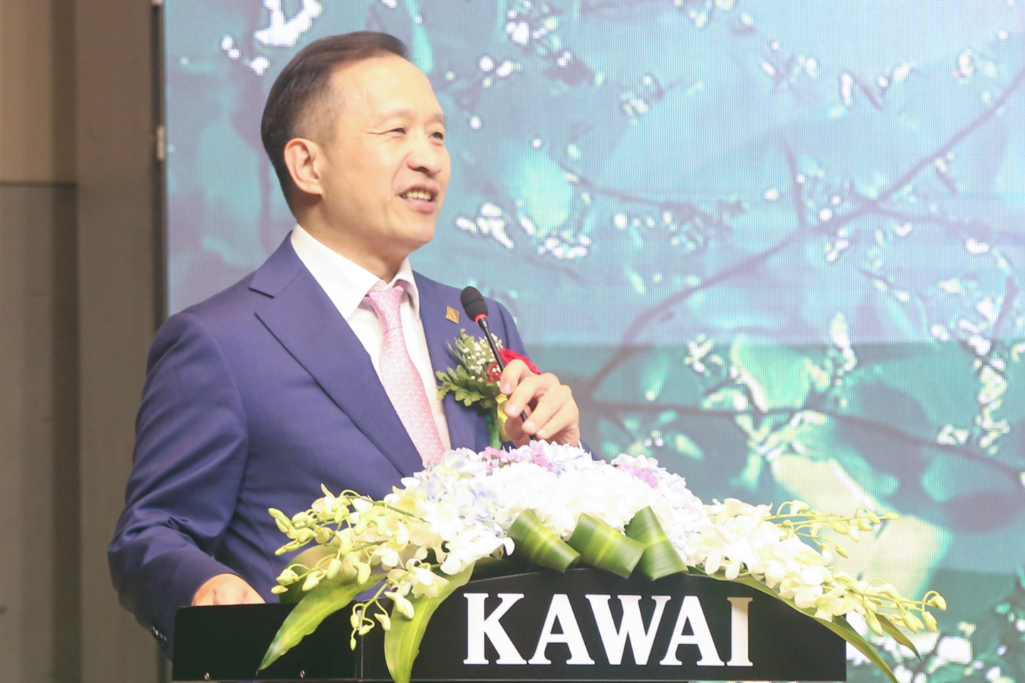(柏斯音乐集团总裁吴雅玲女士致辞)晚宴上,株式会社河合乐器制作所