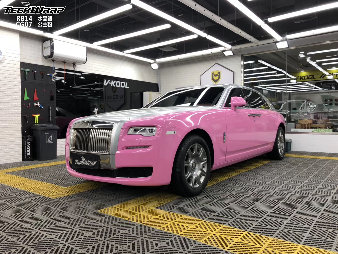 teckwrap秃鹰汽车车身改色贴膜进口cg07公主粉拼rb14水晶银劳斯莱斯