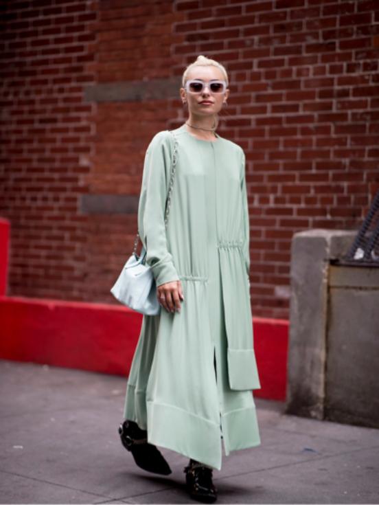 原创源于自然的颜色绿豆色温柔又时尚帮你轻松穿出清新文艺范