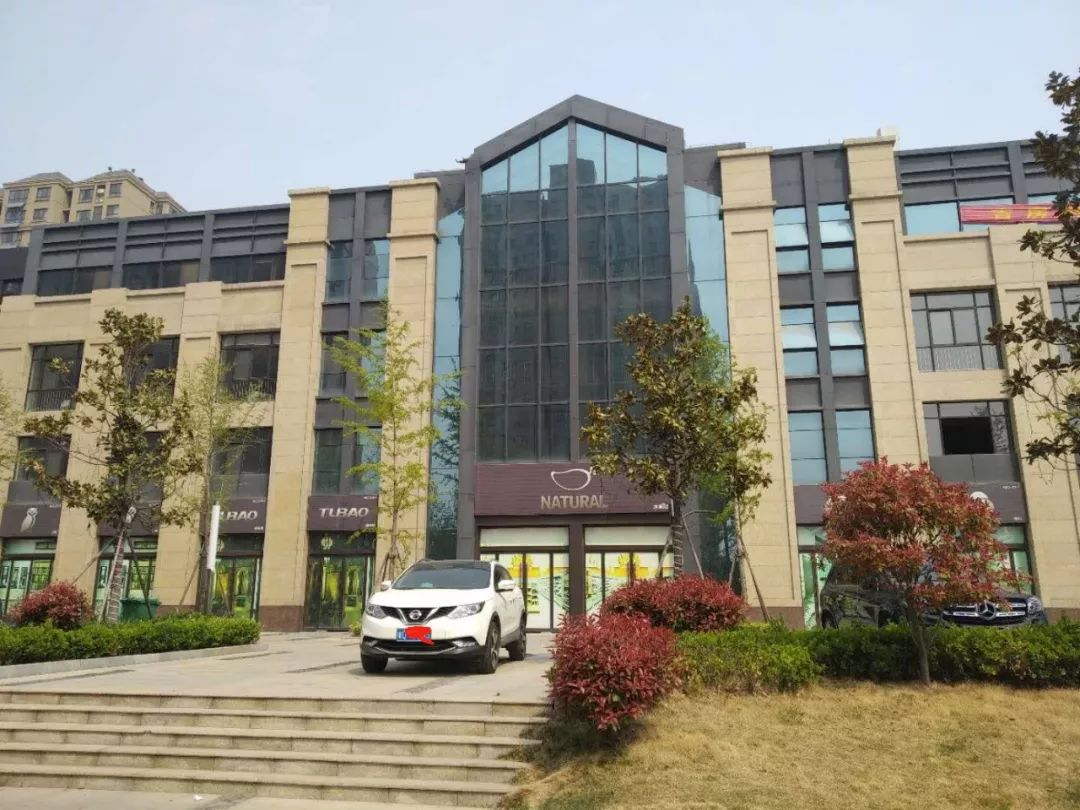 瑞嘉榕园的车位争夺战你是否支持业主