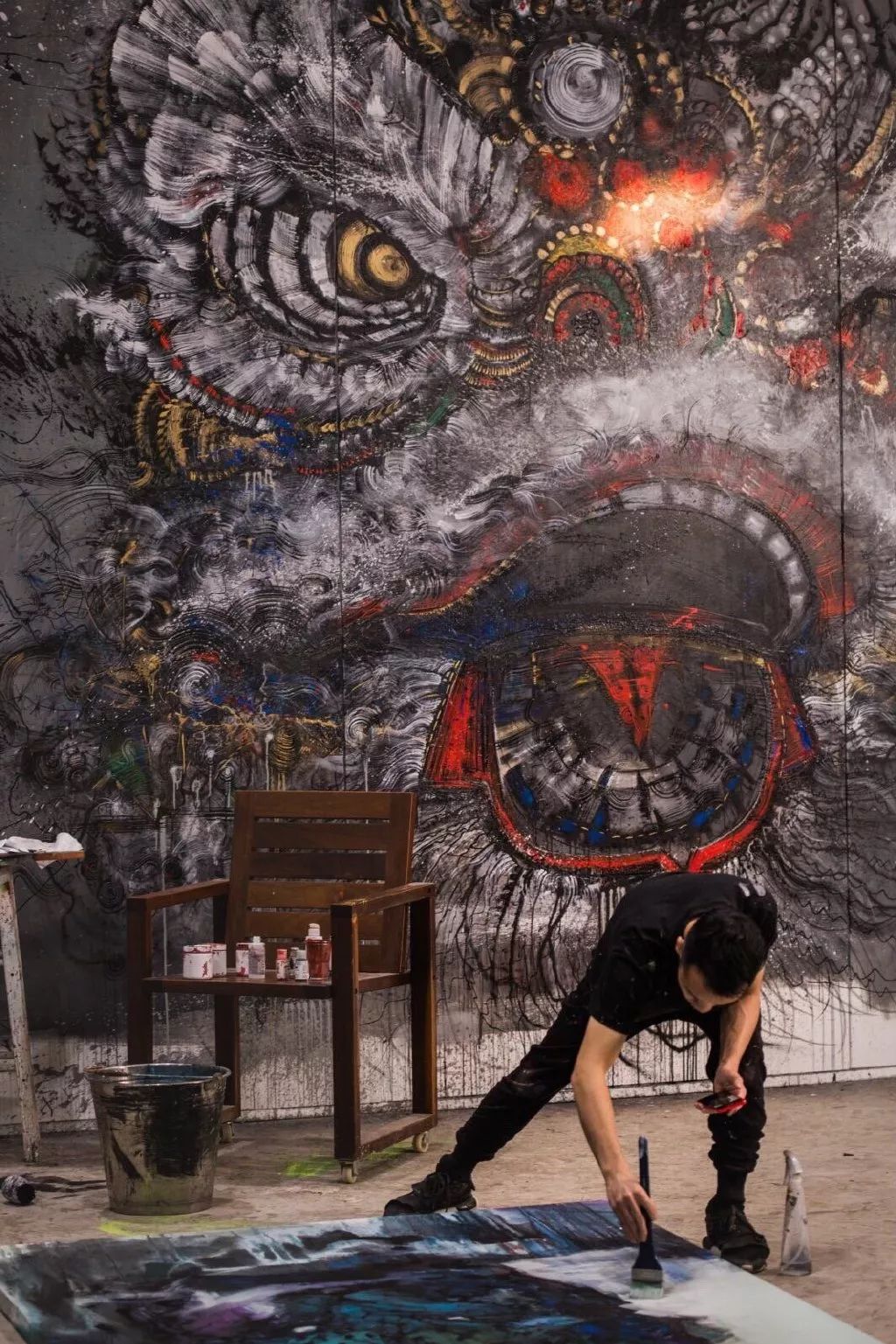 他是中国最年轻的90后涂鸦艺术家把国画和涂鸦玩到极致