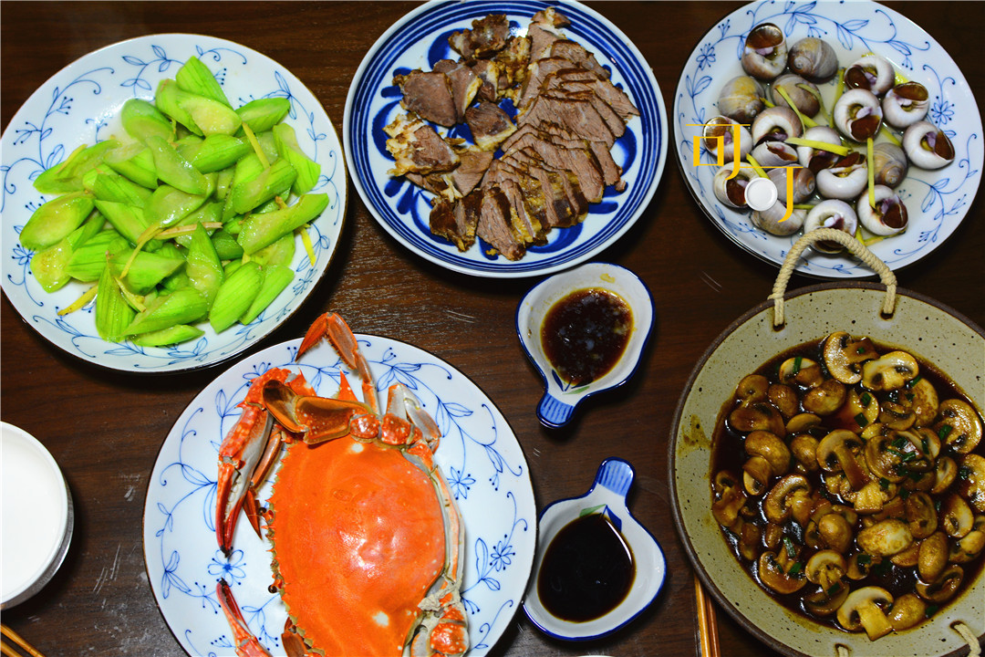 原创三个人的晚餐五个菜,有肉有海鲜,够丰盛吧?家里的菜最好吃