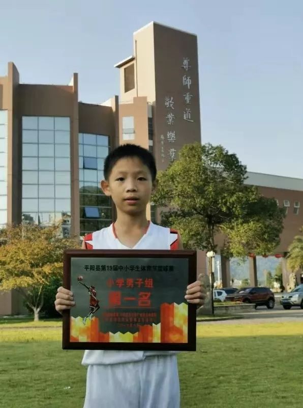 打出速度拼出力度守出高度水头二小勇夺县赛冠军