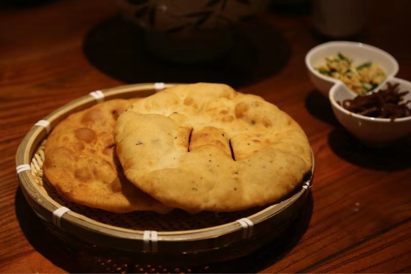 火遍陕西的老磨油饼来郑州啦正宗老陕味道等你来打卡