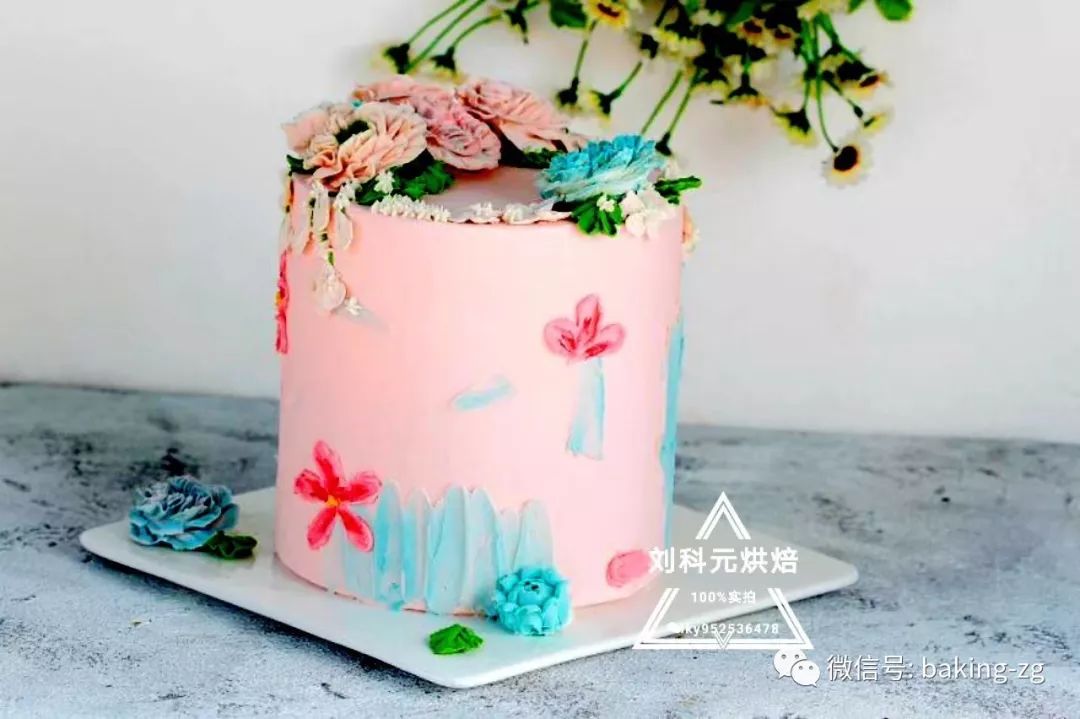 御用面包师;50年技术经验的林承贤大师,他是中国烘焙沪深传承贡献者