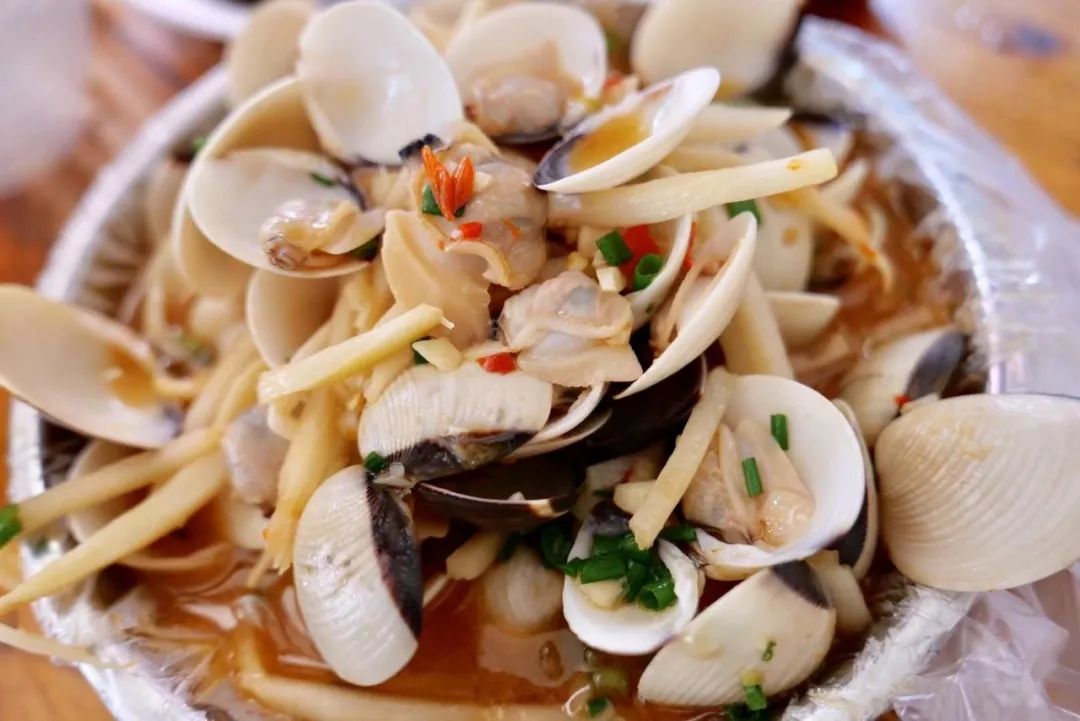 广西风味酸笋,是炒螺的绝佳搭配.