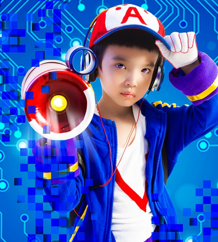 cosplay王者荣耀鲁班七号电玩小子神还原