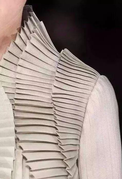 工艺丨褶的缝纫教程