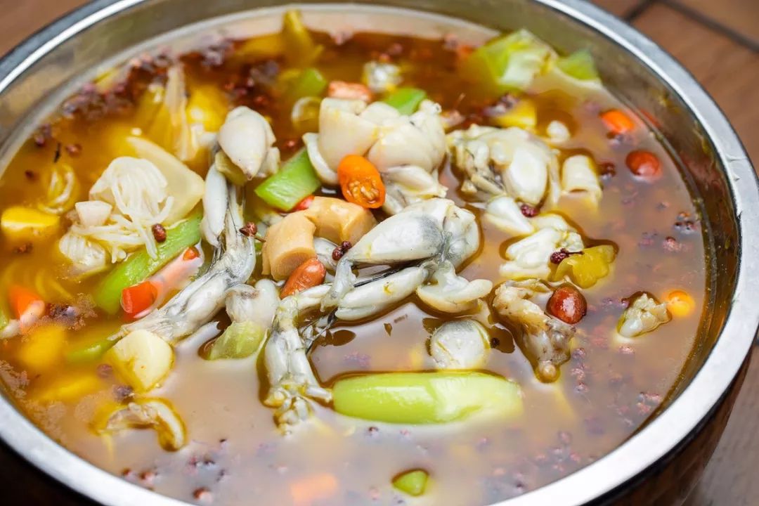 在无锡火了6年的老店,牛蛙菜5折!