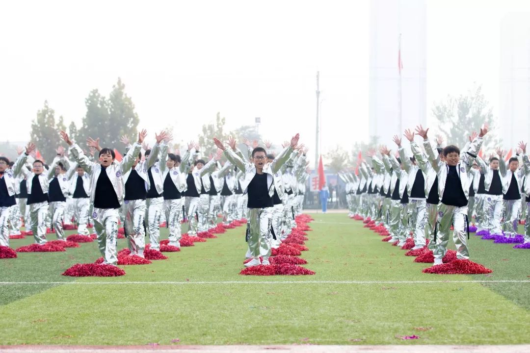 雍阳中学2019年秋季田径运动会刷爆武清朋友圈