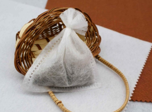 胃痛:自制小药包,往疼痛处敷一敷,胃痛就能解除