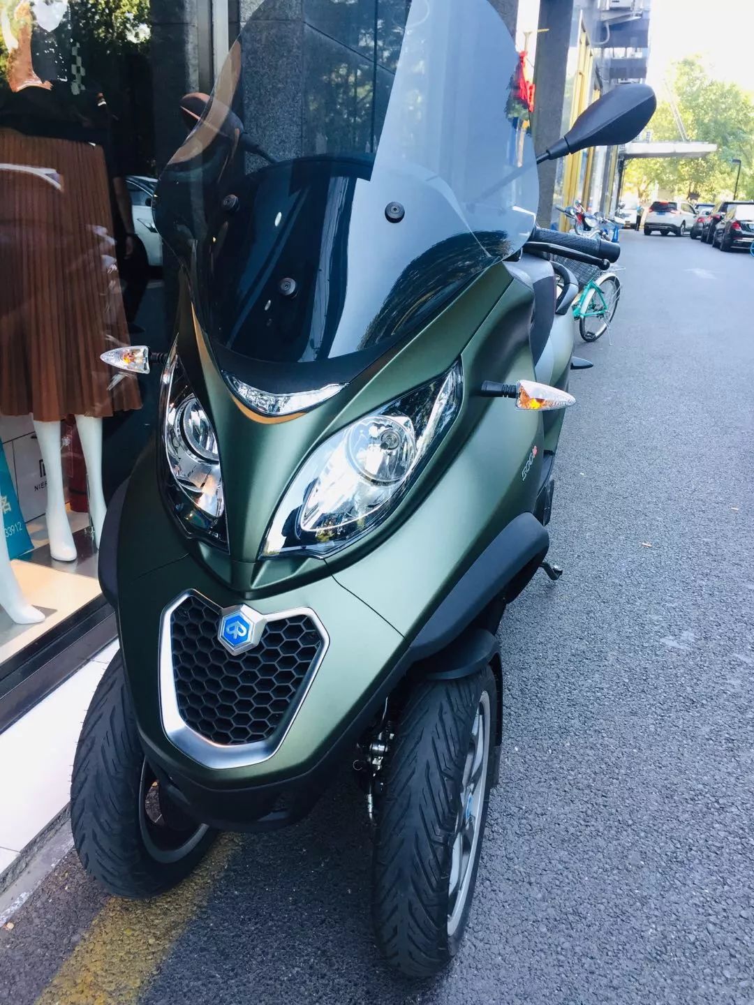 转让| 北京大贸比亚乔mp3-500sp