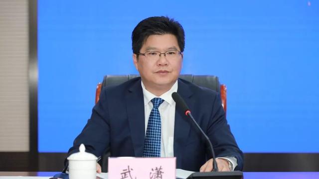 中储粮安徽分公司副总经理 杨波(许梦宇 摄)农发行安徽省分行副行长