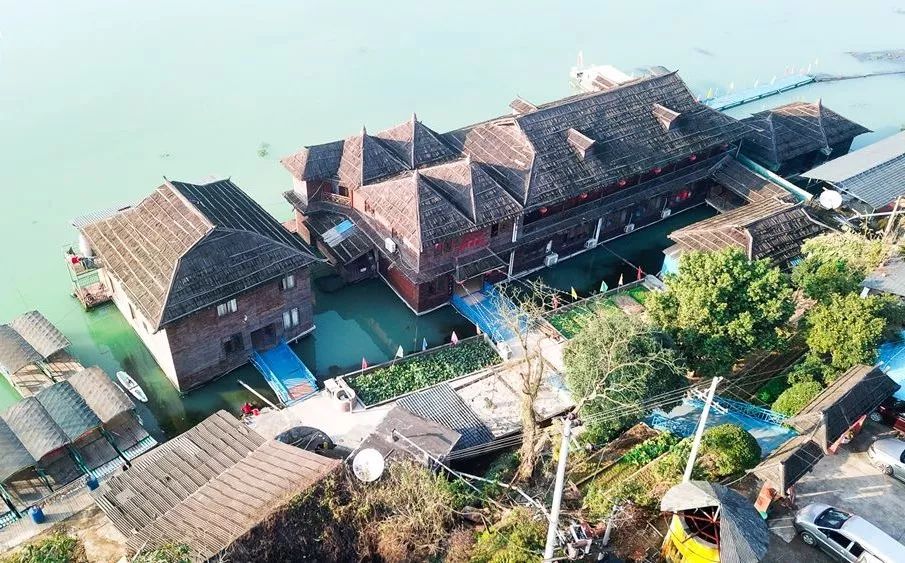 93仙乐水乡旅游度假区61地址:郴州市苏仙区飞天山镇桥口村二组