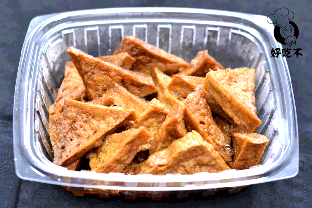 天呐这家神仙卤味开业了鸭头鸭脖虎皮蛋每一口都是追剧好搭档