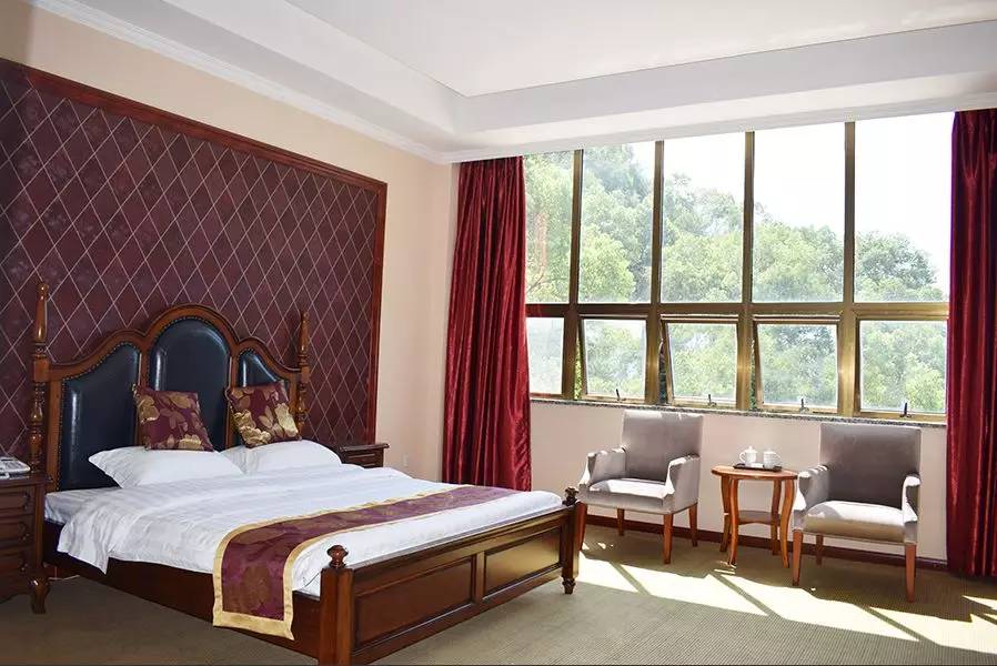 重庆61南温泉逃离都市呼吸山里新鲜空气