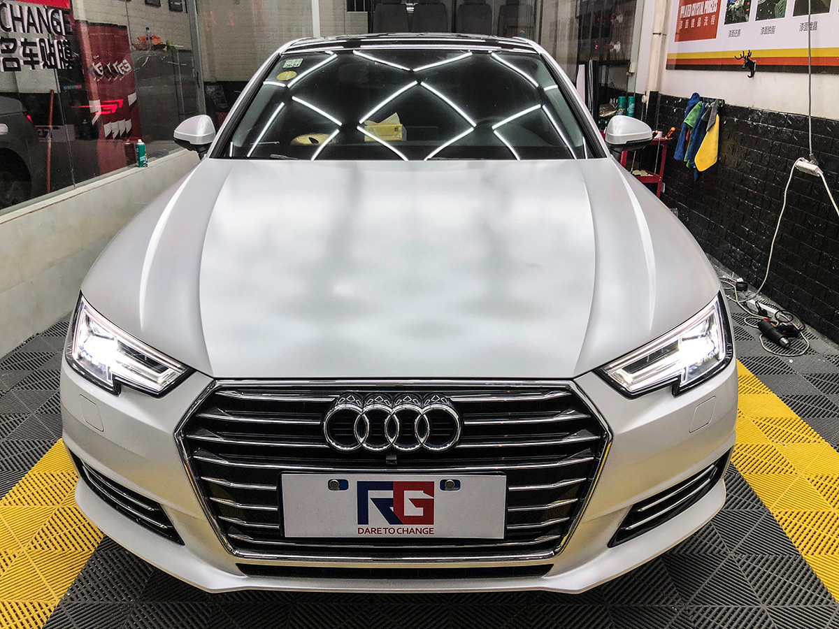 奥迪a4l车身改色电光白 rg瑞集改色膜福建龙岩加盟店出品