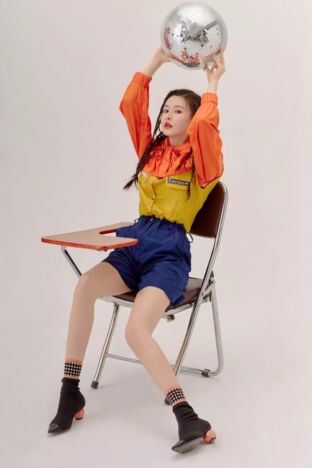 星刊娱乐专访云千千轻若云朵的是眼坚韧如柳的是心