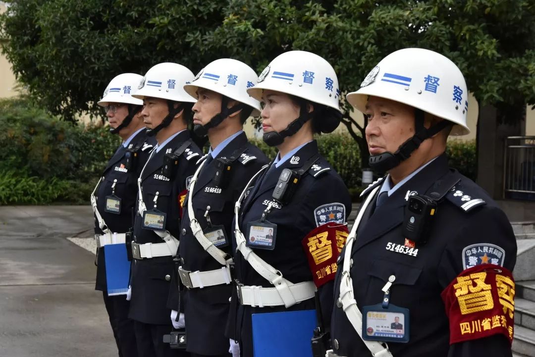 "小白盔 "们有话说~~~_督察