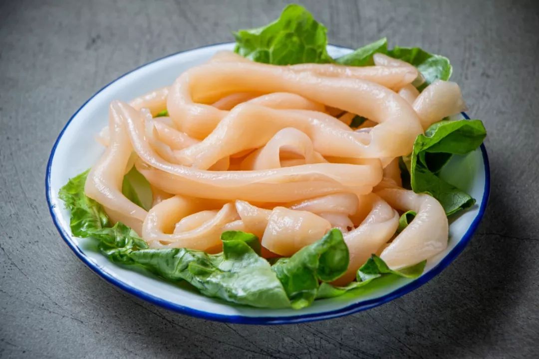 粉粉脆脆的鸭肠总能勾起吃货的馋虫