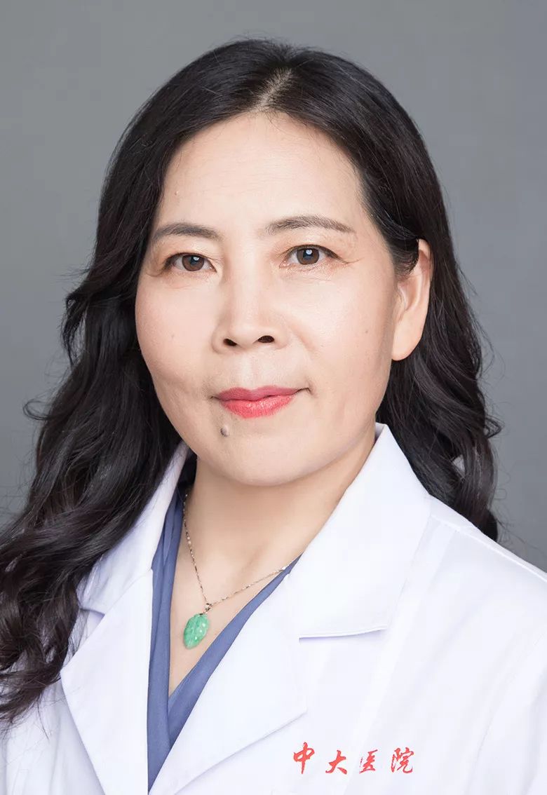 张亚男主任医师和乳腺外科专家刘万花主任医师乳腺影像诊断专家乳腺病