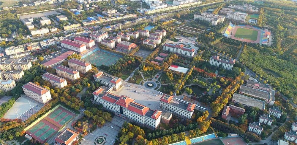 思源全景那么,航拍视角下的思源又将是怎样的呢?