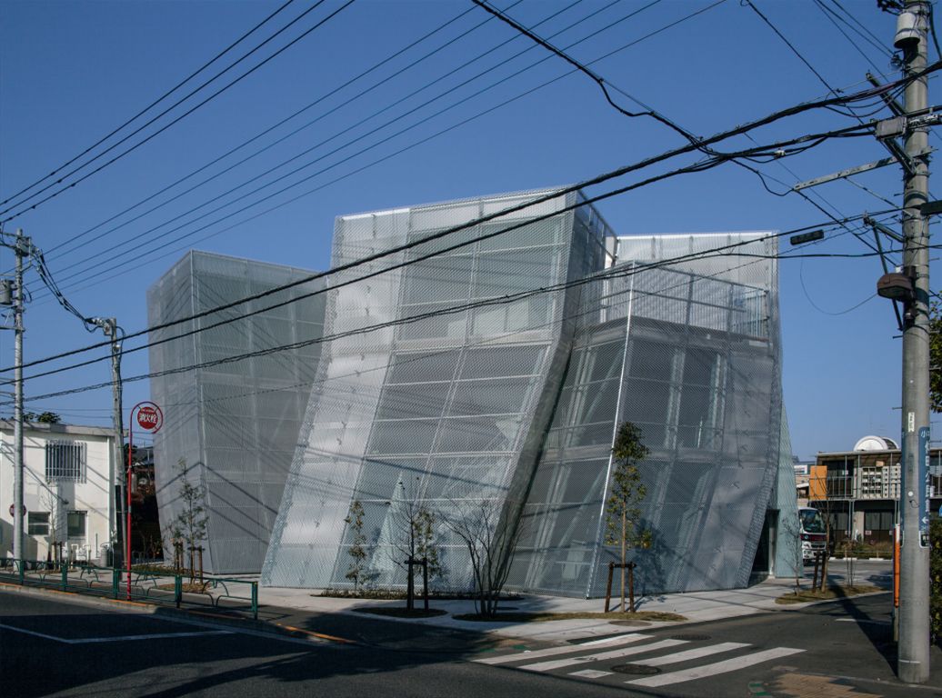 两个建筑师 三个建筑事务所 | sanaa