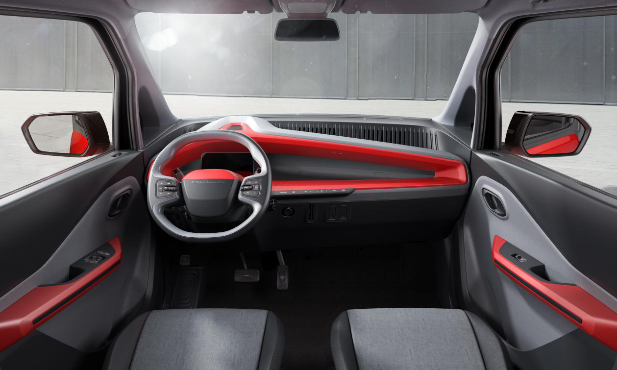 不止外观,宝骏e200内饰布局也十分别致.